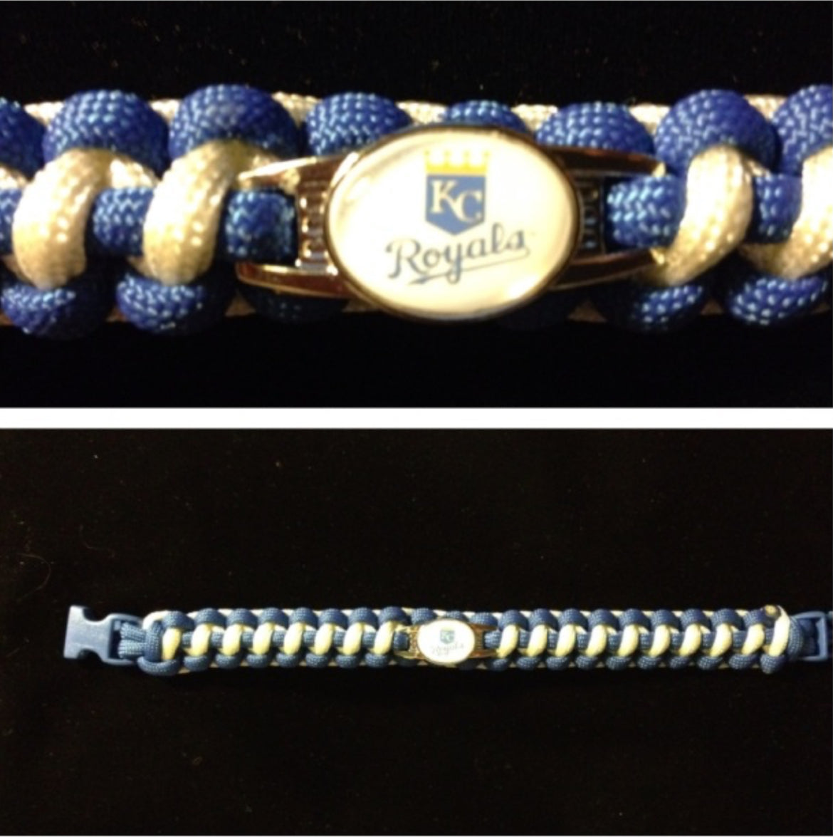 Kansas City Royals Inspired Paracord/Survival Bracelet