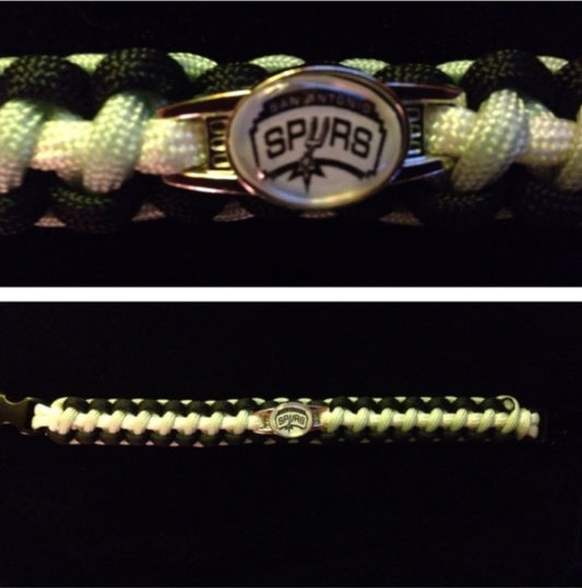 San Antonio Spurs Inspired Paracord/Survival Bracelet